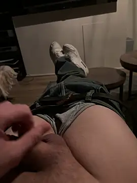 maniackle online show from March 15, 5:04 am