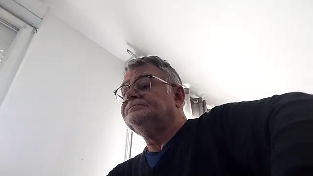 oura online show from April 15, 8:36 am