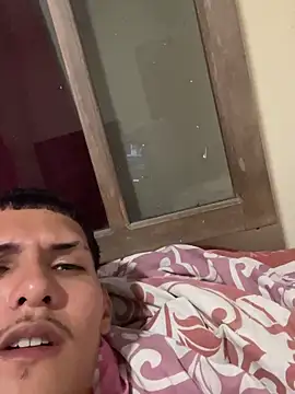 Carlitosd14 online show from March 10, 5:30 pm