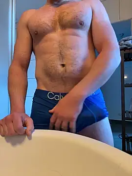 spicycute19 online show from May 9, 6:36 am