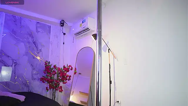 noah travis online show from March 21, 1:59 pm