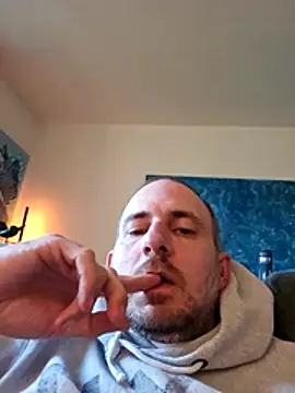 dufatcock online show from April 15, 6:19 pm