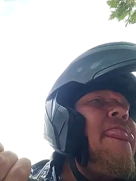 yourMasterisBored online show from April 19, 7:05 pm