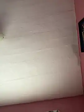 Yiyinhot online show from March 21, 12:03 am