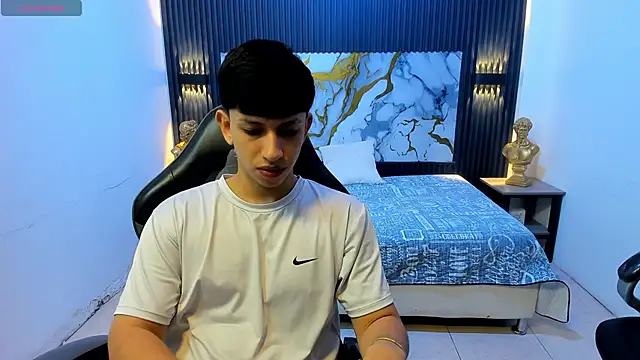 AdrianFranko online show from June 9, 1:24 pm
