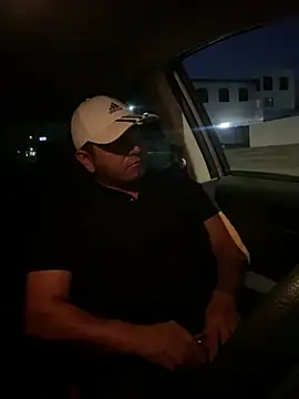 HOTB0Y18 online show from July 2, 3:34 am