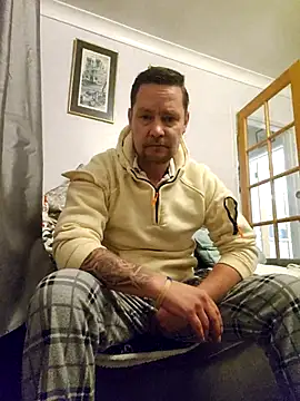 remy19866 online show from May 5, 10:21 pm
