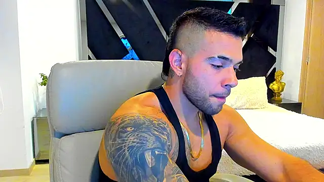Raytorres online show from July 12, 12:23 am