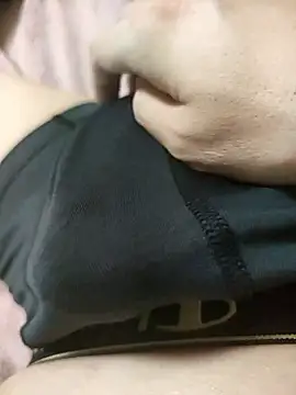 momon3333 online show from June 17, 8:05 am