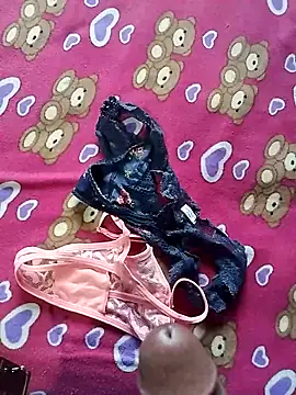 vrlarga online show from April 8, 1:31 pm