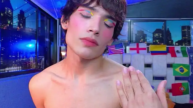 IsaacNovaa online show from June 12, 2:54 am