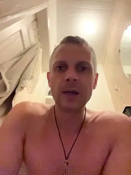 ChiefApron5 online show from July 27, 6:04 pm