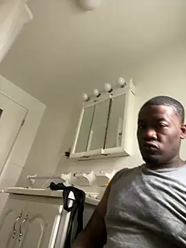 Evantrotwig online show from April 12, 2:07 pm