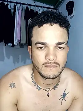 Nicolas Moncadas online show from April 11, 5:05 pm