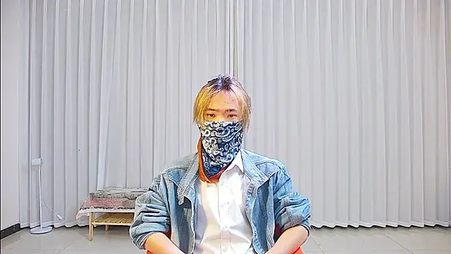 wumei-001 online show from April 1, 1:41 pm