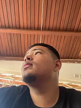 111granluis online show from April 4, 4:48 pm