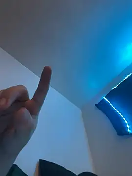 topskislimthick online show from April 28, 12:32 pm