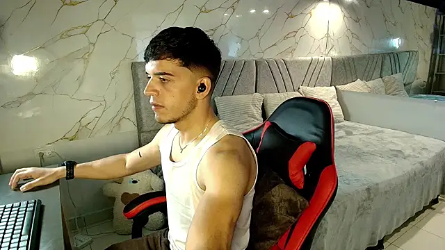 ianrice online show from April 14, 12:27 pm