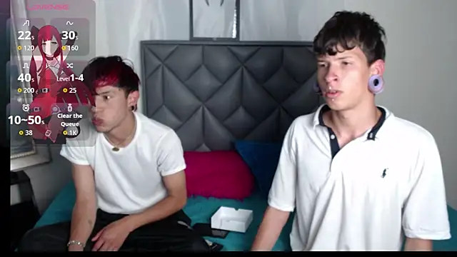 Demian y Salvatore online show from April 9, 6:36 pm