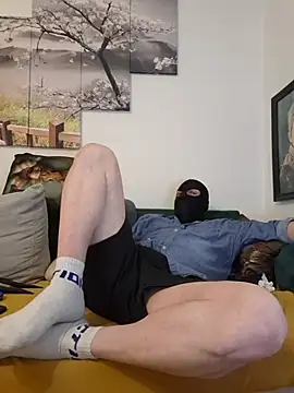Dark Silk TV online show from May 8, 10:10 pm