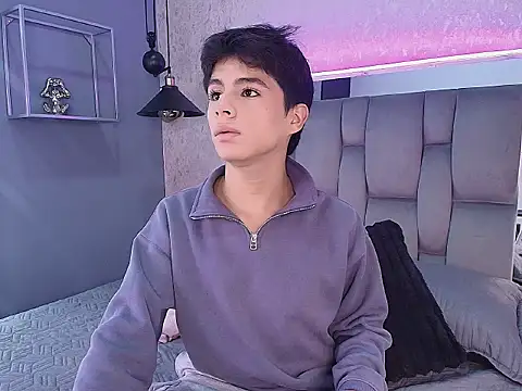 saintDangelo online show from May 25, 1:17 pm