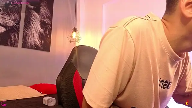 Zack isback online show from July 9, 7:39 pm