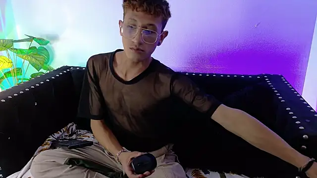 Damian nix online show from April 21, 4:29 am