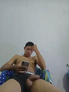 curious straight guy online show from April 22, 3:02 am