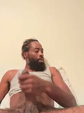 splifftre online show from April 18, 3:41 am