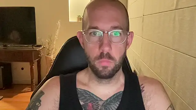 steveperry6969 online show from April 15, 8:58 am