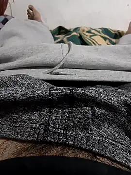 mostafa0166 online show from April 19, 11:07 pm