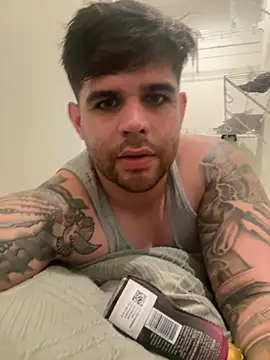 landitonme29 online show from April 21, 5:57 am