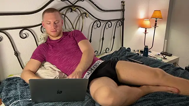 pavelrey online show from June 1, 11:27 pm
