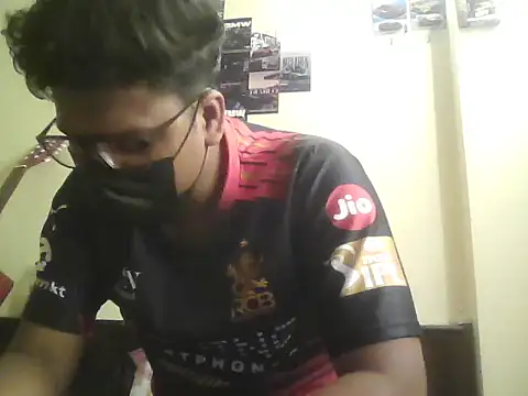 Secreat playBoy001 online show from April 27, 4:58 pm