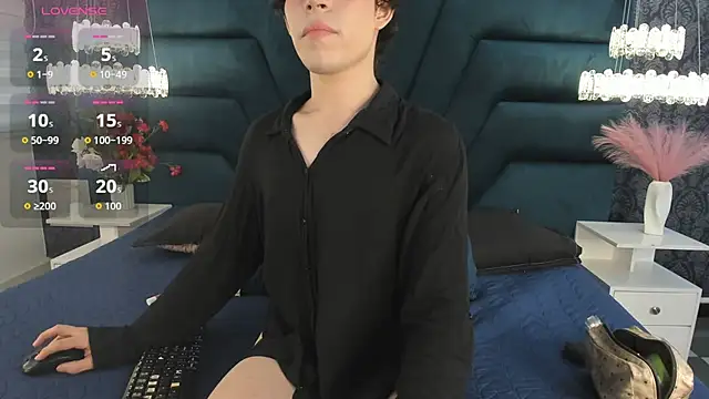 DemonFoxx online show from May 27, 12:57 pm