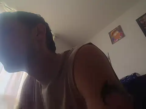 santiiago whitee online show from May 6, 3:12 pm