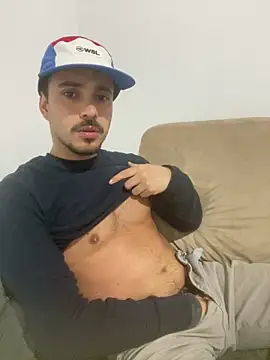 xxxranier online show from June 16, 9:06 pm