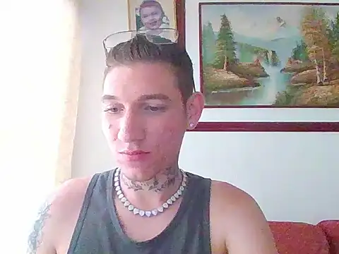 gonzalez 2001 online show from July 7, 10:46 pm