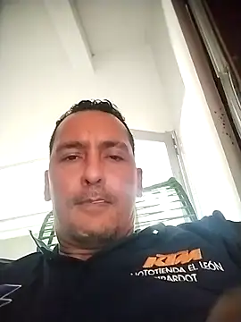reychuporny online show from May 7, 6:41 pm