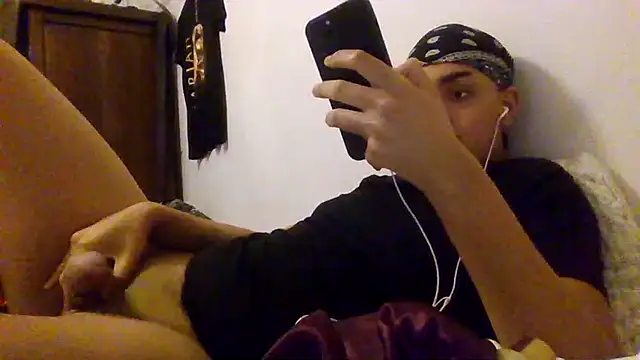 Mrbrighton20 online show from April 26, 8:05 pm