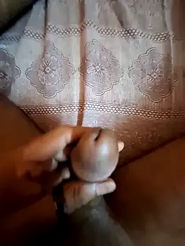 Dick dude28 online show from April 27, 3:36 am