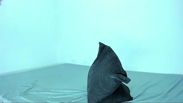 liammendoza98 online show from June 11, 2:53 am