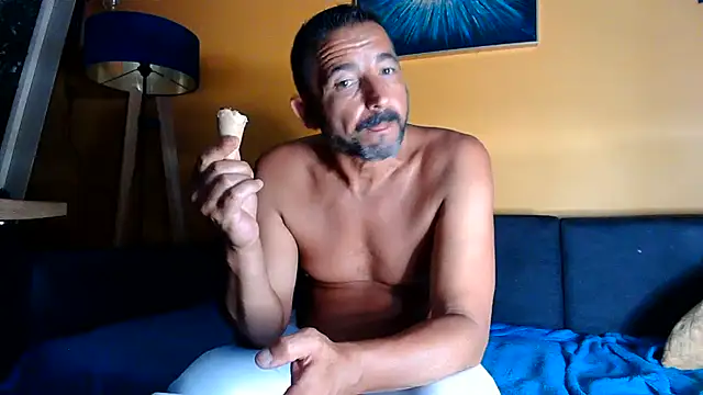 daddy3945 online show from July 7, 9:46 am