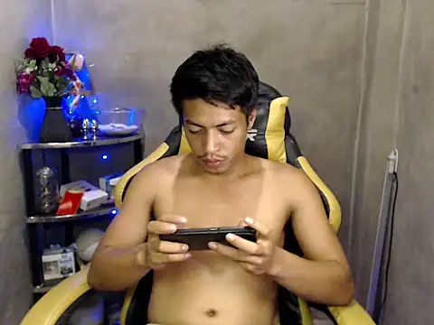 Pinoy Morino online show from April 30, 12:45 pm