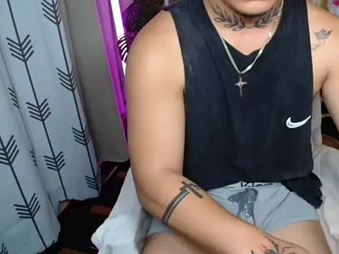 Ashtonfuckingboi online show from July 6, 11:05 pm