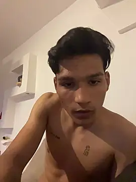 denisDarkXXX1 online show from May 1, 5:26 pm