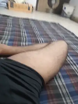 CoolBoyl08 online show from May 31, 3:07 am