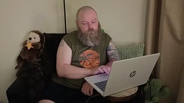 TeddyBearBrian online show from May 16, 3:04 am