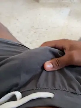 pabloputero12345 online show from July 1, 2:40 pm