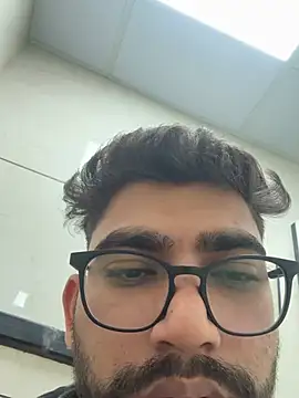 baddiebaby1998 online show from June 29, 12:16 pm